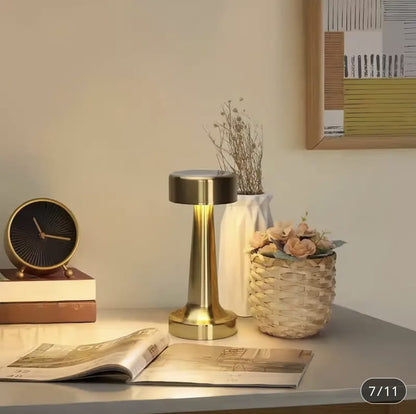 Lámpara LED Recargable Touch de Acero Inoxidable para Decoración - 3 Niveles de Luz